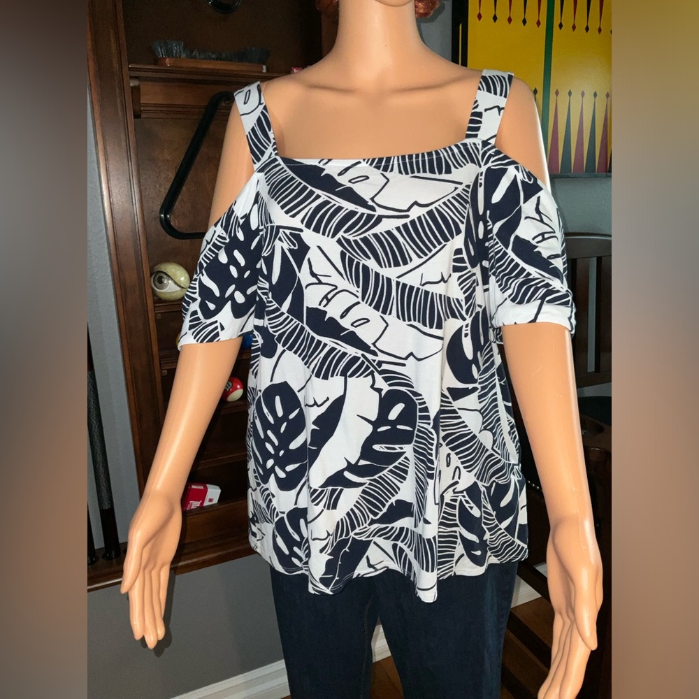 J.M. collection blouse